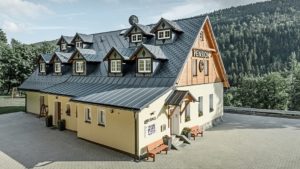 Алюминиевая кровля Система PREFALZ 02 Антрацит P.10 RAL 7016 Prefa